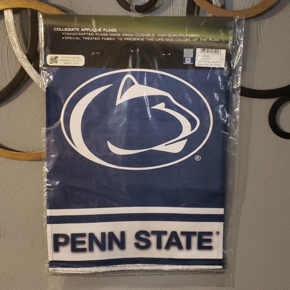 PENN STATE Collegiate Flag - NWT - Picture 2 of 4